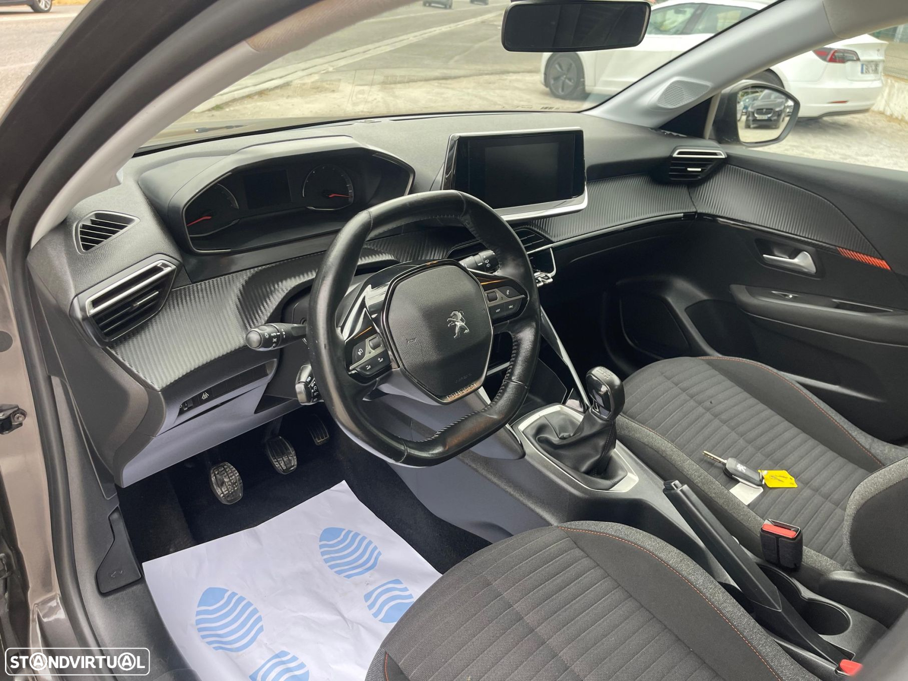 Peugeot 208 PureTech 75 Allure Pack - 25