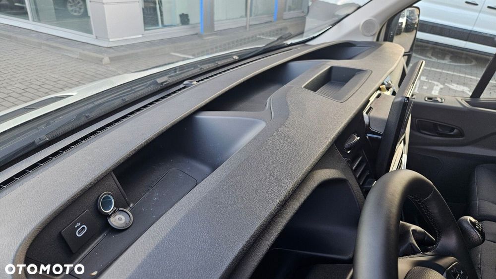 Ford transitKontener - 21