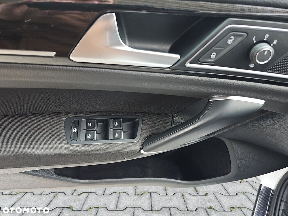 Volkswagen Golf Sportsvan VII SV 1.5 TSI ACT Comfortline DSG - 31