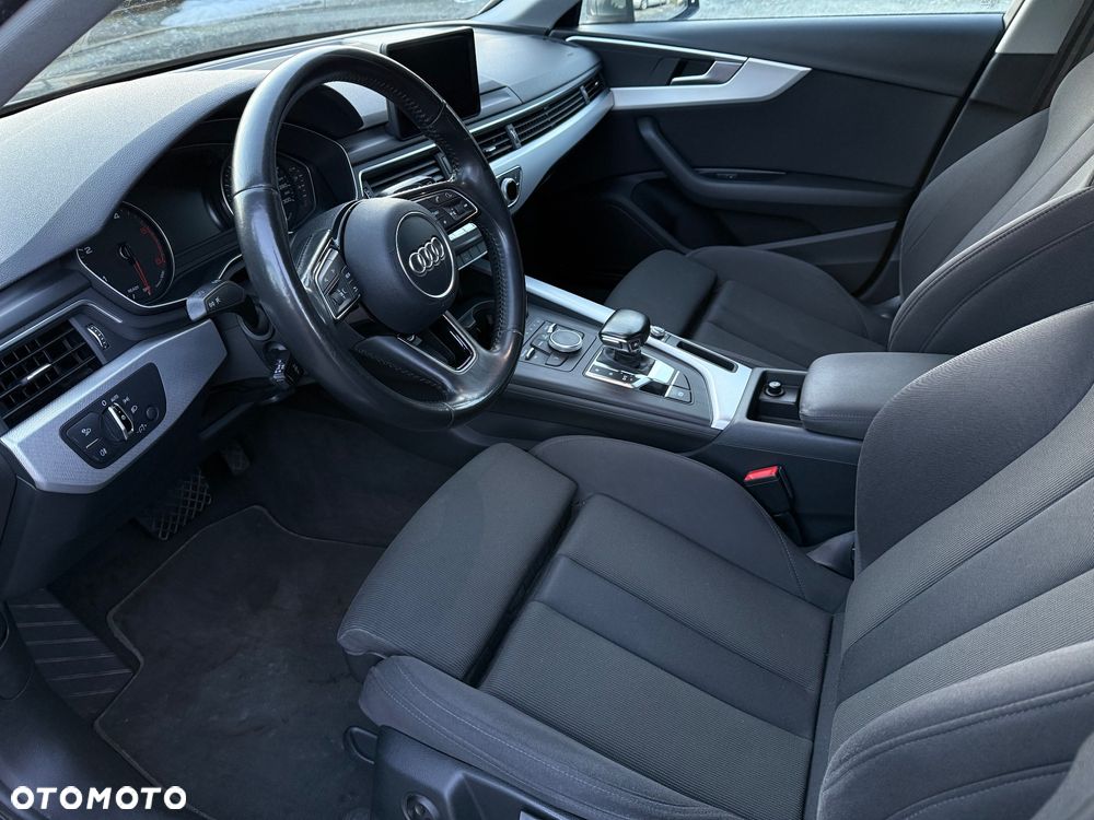Audi A4 Avant 2.0 TDI S tronic - 5