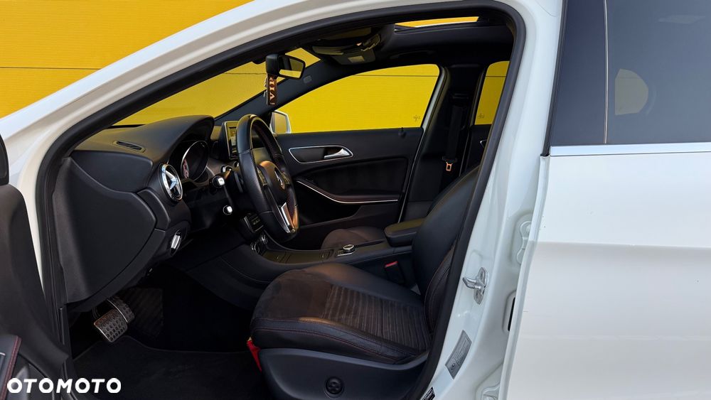 Mercedes-Benz GLA 250 4-Matic - 20