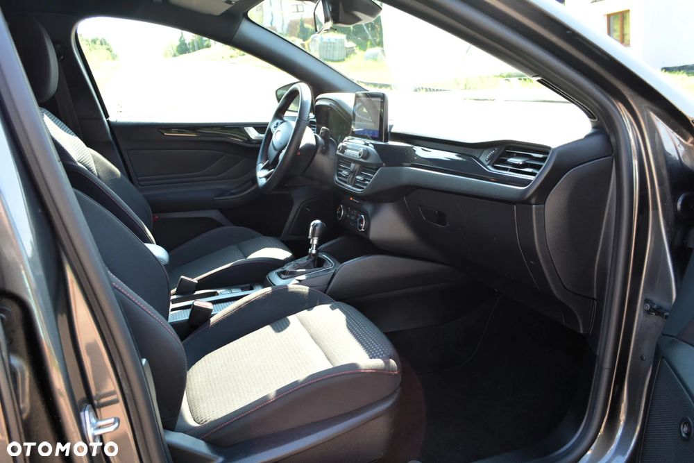 Ford Focus 1.0 EcoBoost ST-Line Business - 12