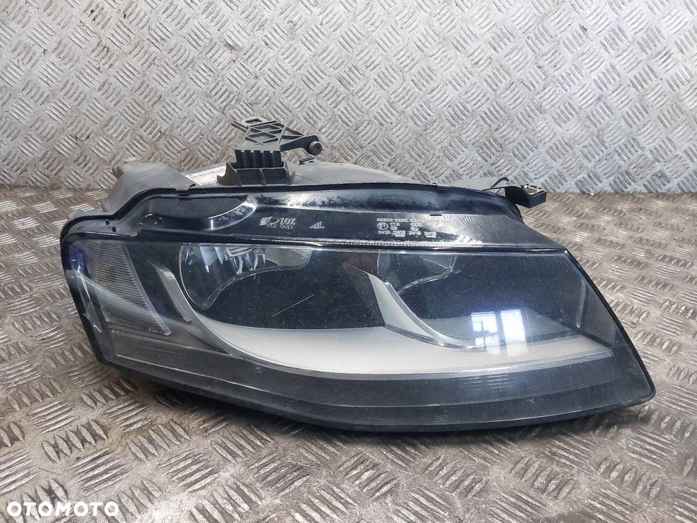 LAMPA PRAWY PRZÓD AUDI A4 B8 EU EUROPA 8K0941004 ID: 239783 - 1