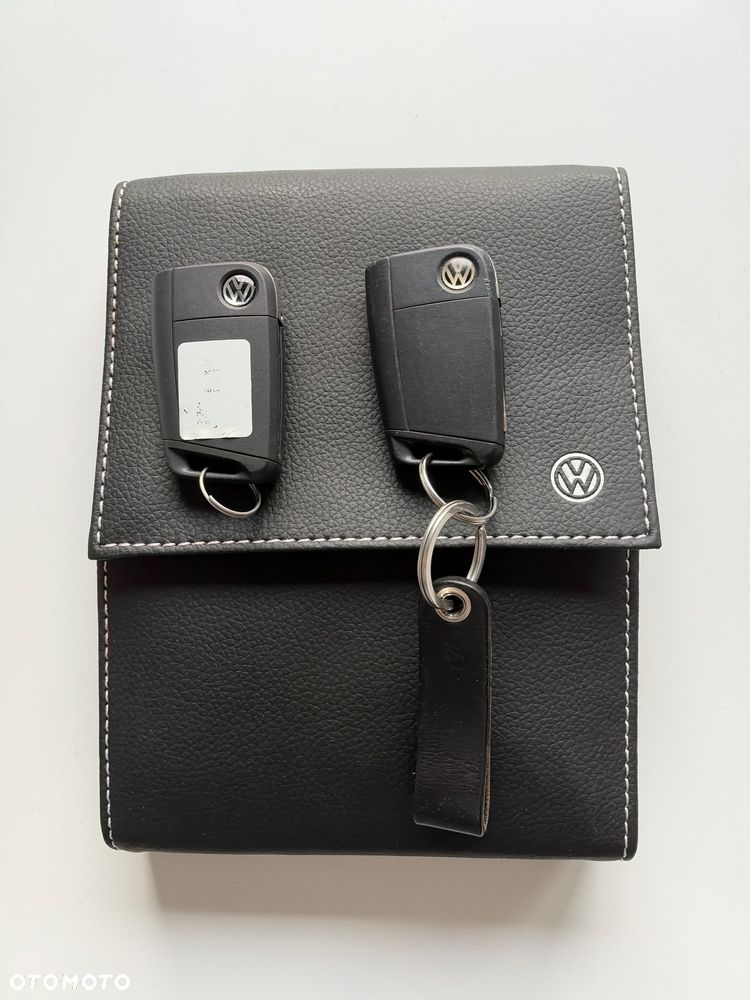 Volkswagen Golf - 29