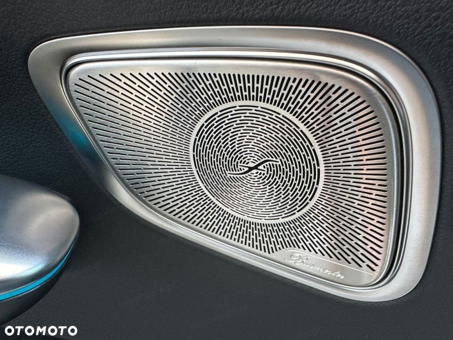 Mercedes-Benz GLC - 12