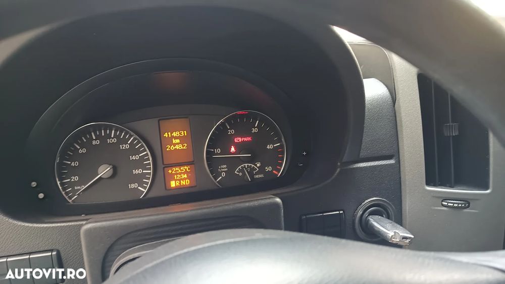 Mercedes-Benz Sprinter - 7
