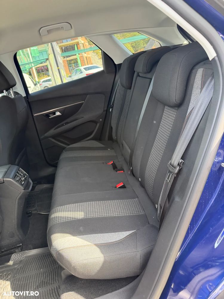 Peugeot 3008 - 16