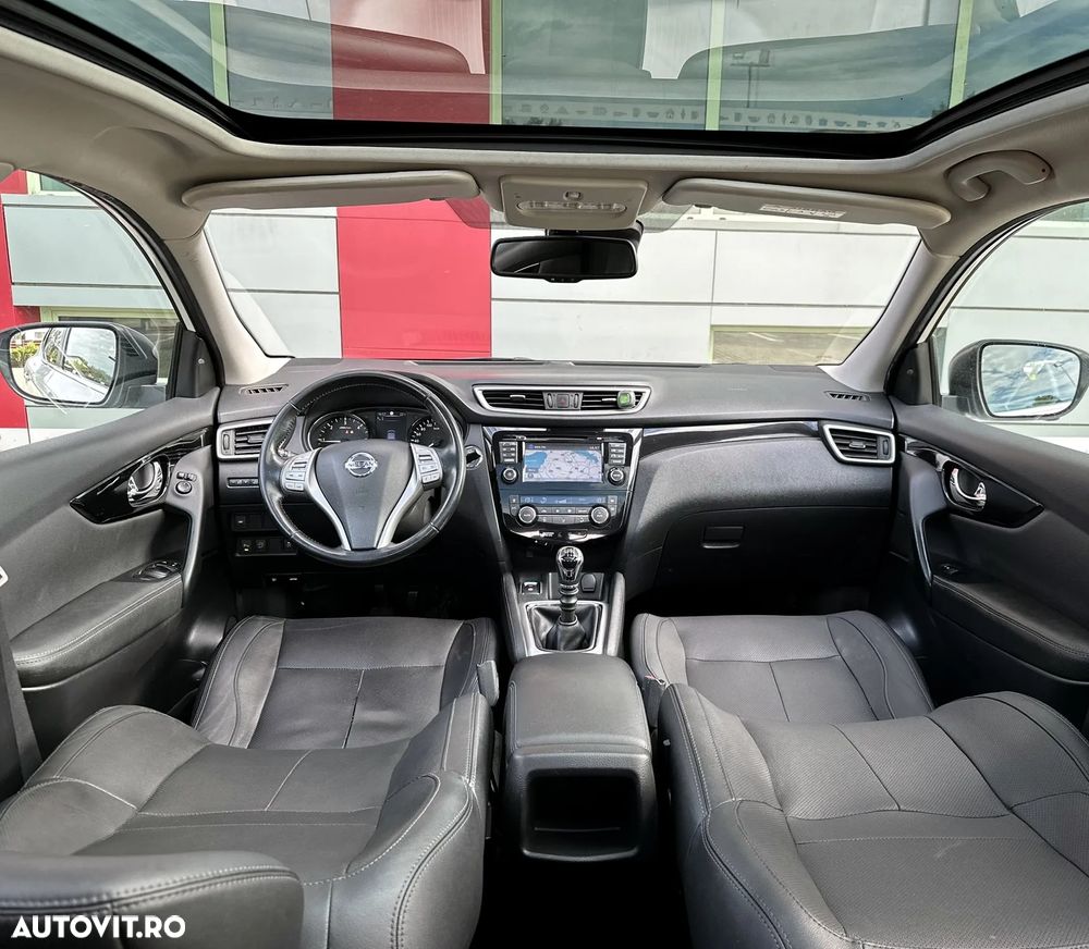 Nissan Qashqai 1.5 DCI TEKNA - 10