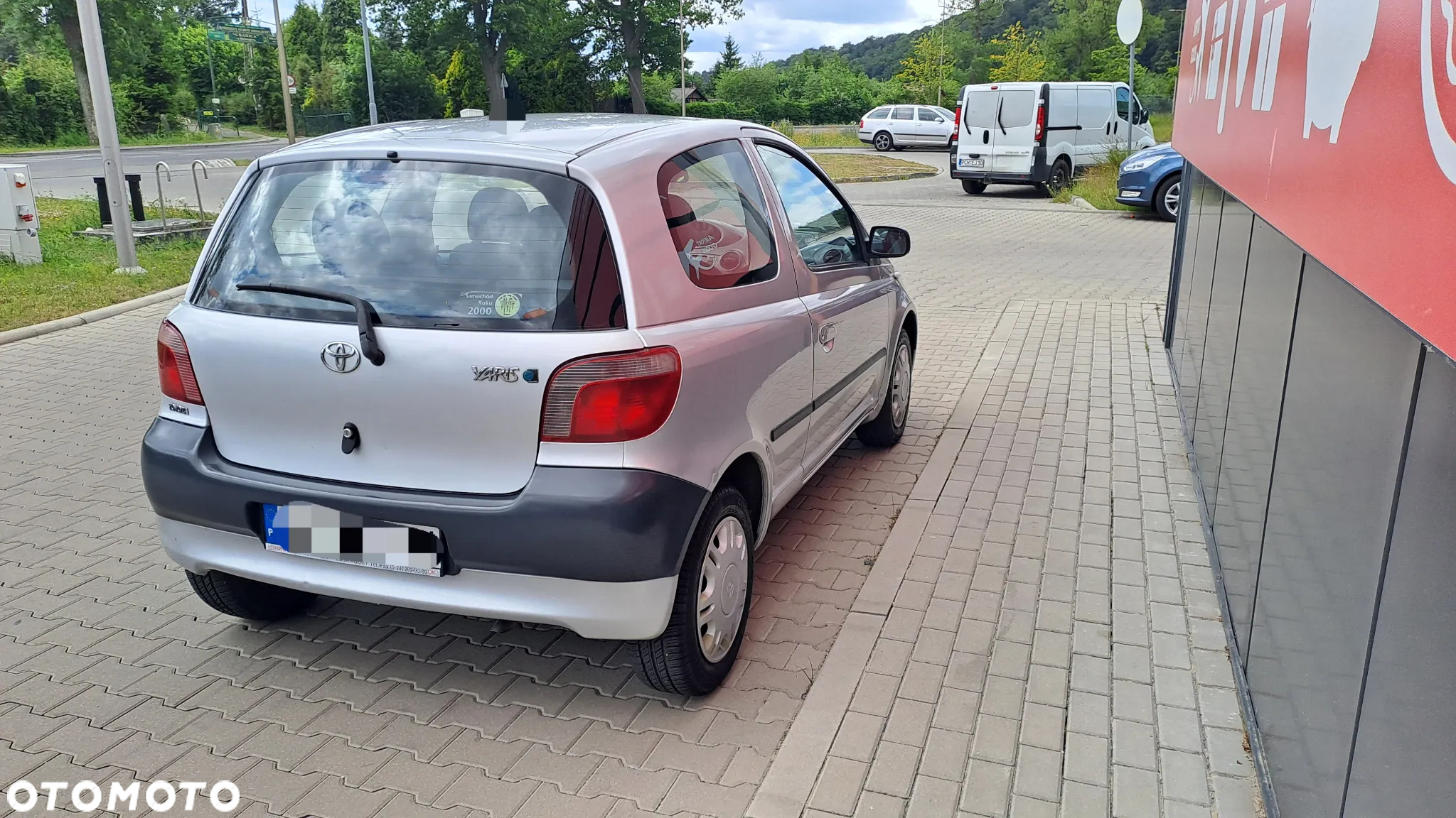 Toyota Yaris 1.0 Base - 5