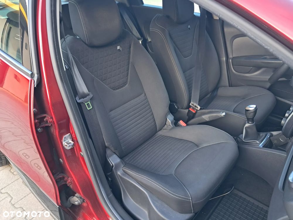 Renault Clio 1.2 16V 75 LIMITED - 23