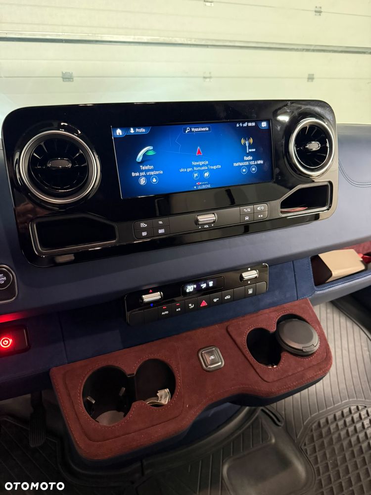 Mercedes-Benz Sprinter Long PRO 9G-Tronic 907.235 - 26