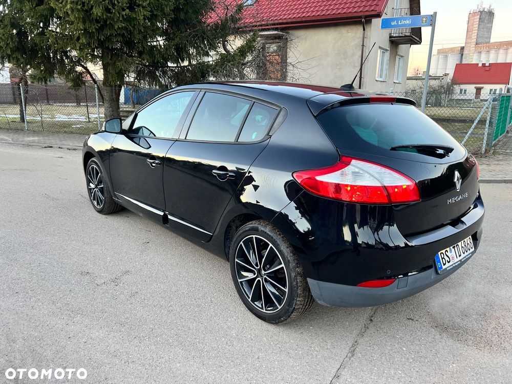 Renault Megane ENERGY TCe 115 Start & Stop Bose Edition - 9