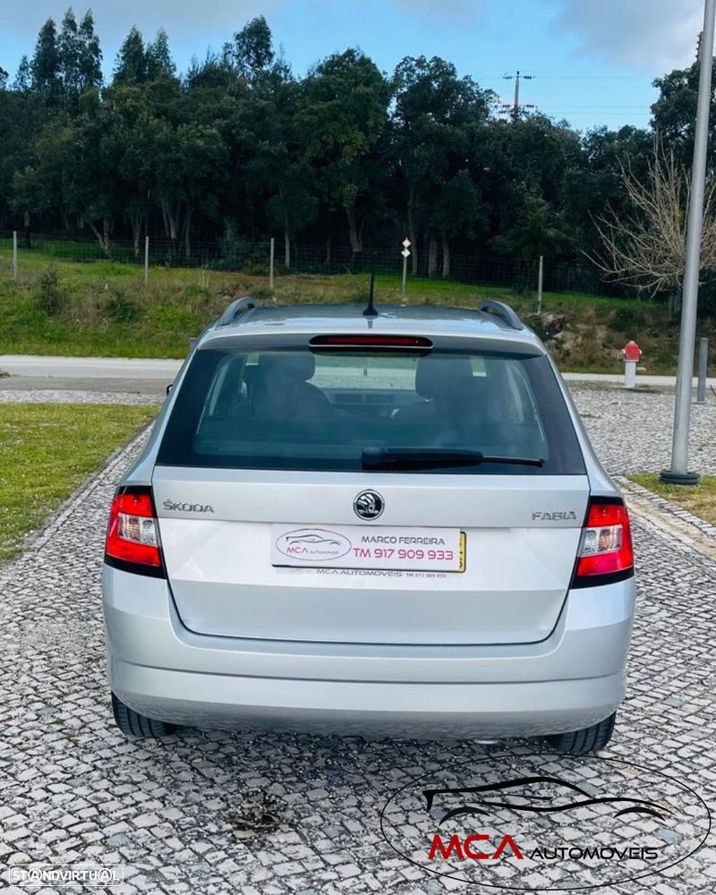 Skoda Fabia Break 1.0 Style - 29