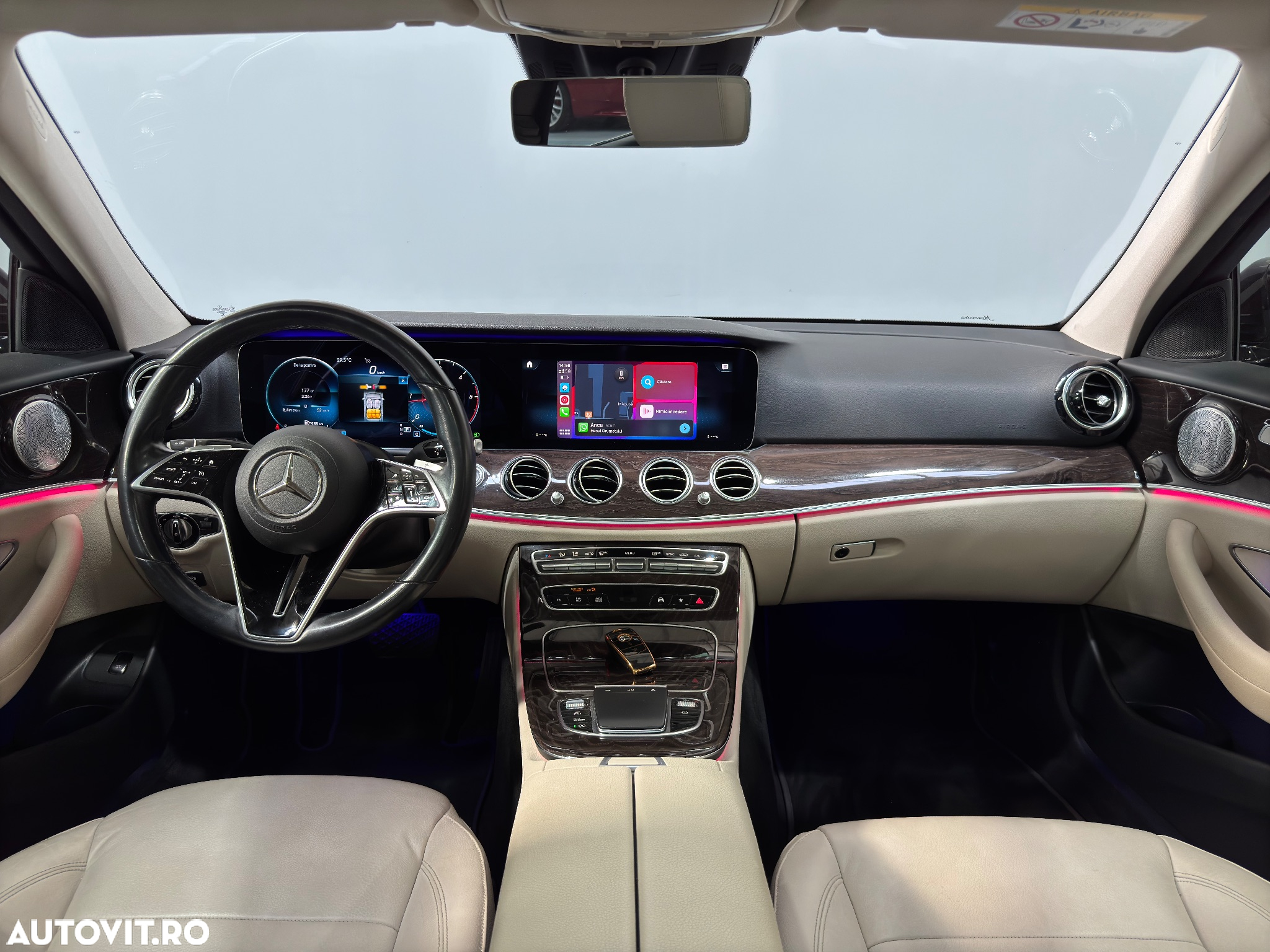 Mercedes-Benz E 220 d 4MATIC Aut. - 4