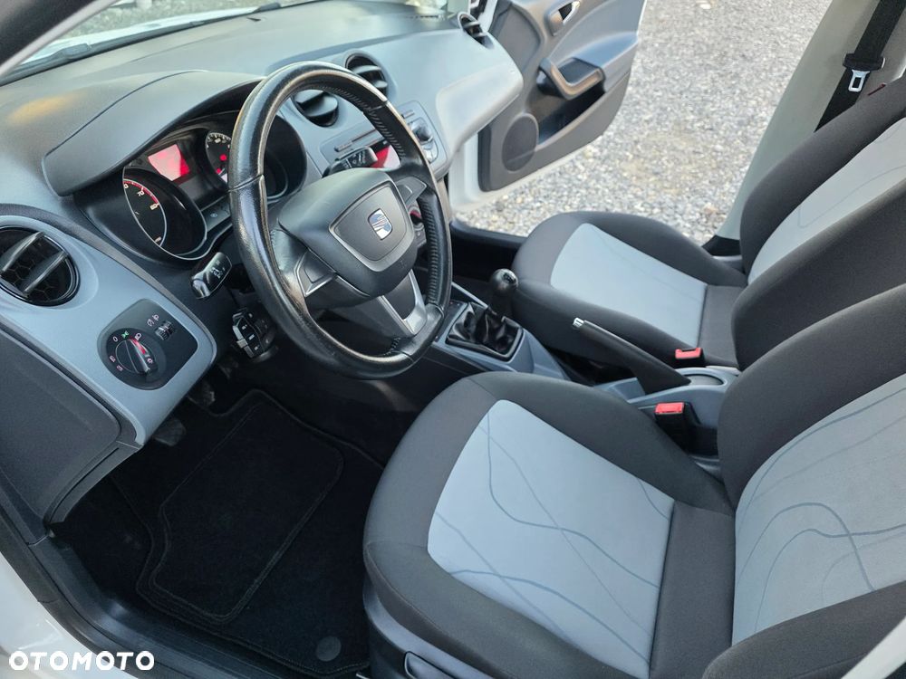 Seat Ibiza 1.4 16V Style - 36