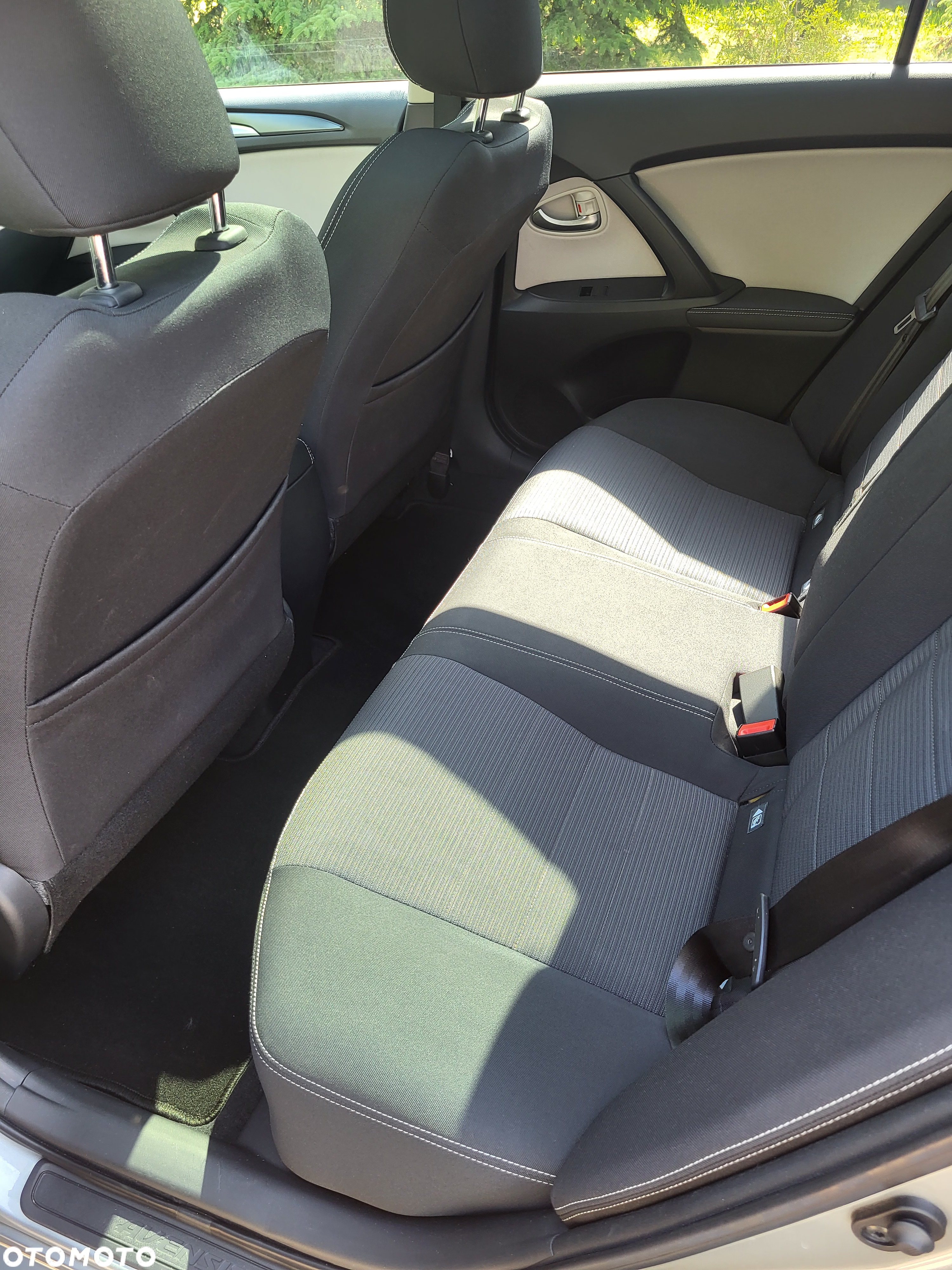 Toyota Avensis Touring Sports 1.6 D-4D Business Edition - 27