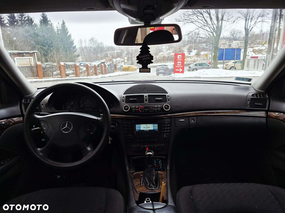 Mercedes-Benz Klasa E 220 CDI Automatik Classic - 4