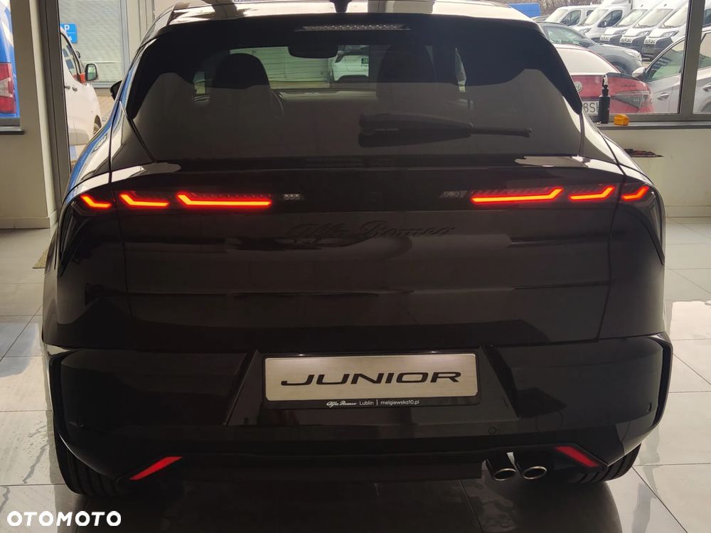 Alfa Romeo Junior 1.2 mHEV Ibrida Speciale eDCT - 11