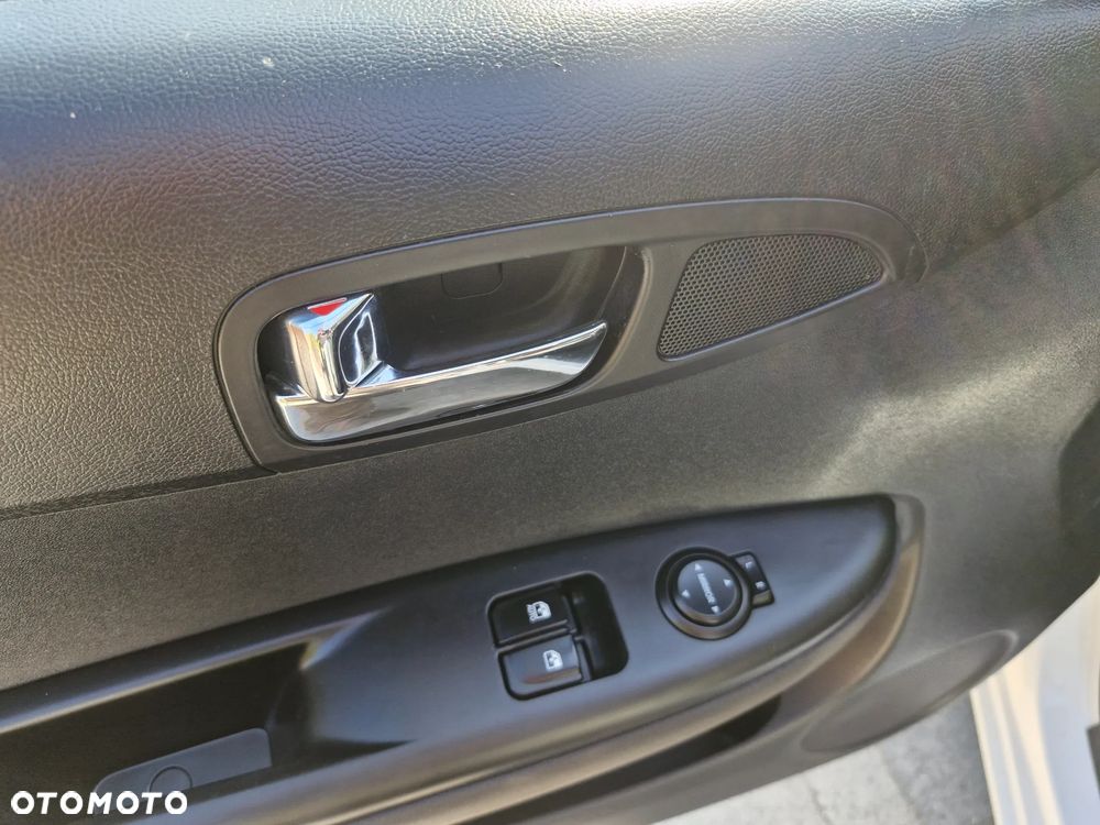 Hyundai i20 - 11