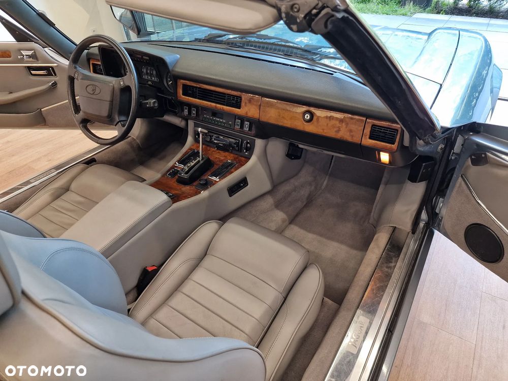 Jaguar XJS Convertible 5.3 - 22