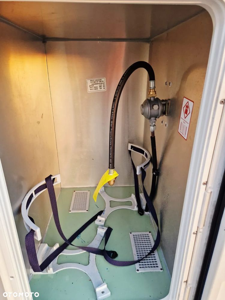 Bailey PURSUIT 550-4 TRUMA COMBI PRZEDSIONEK ALUTECH BODY - 5