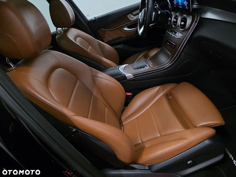 Mercedes-Benz GLC 300 de 4Matic 9G-TRONIC AMG Line Plus - 18