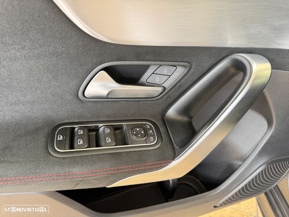 Mercedes-Benz A 220 d AMG Line Aut. - 13