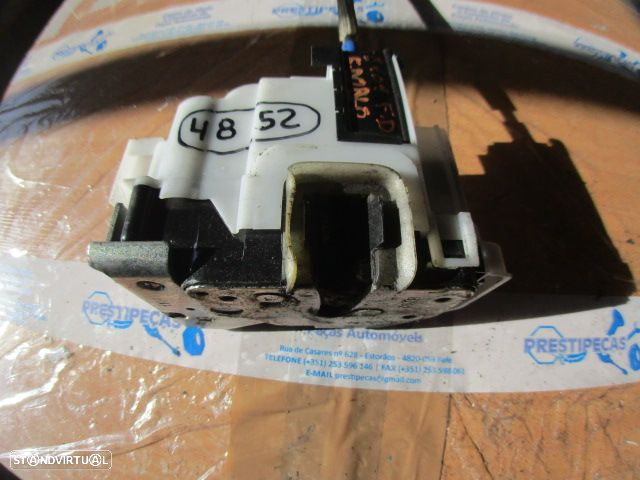 Fecho 51817366 FIAT DOBLO 2013 1.3 D MULTIJET 90CV 4P BRANCO FD 4 PINOS - 3