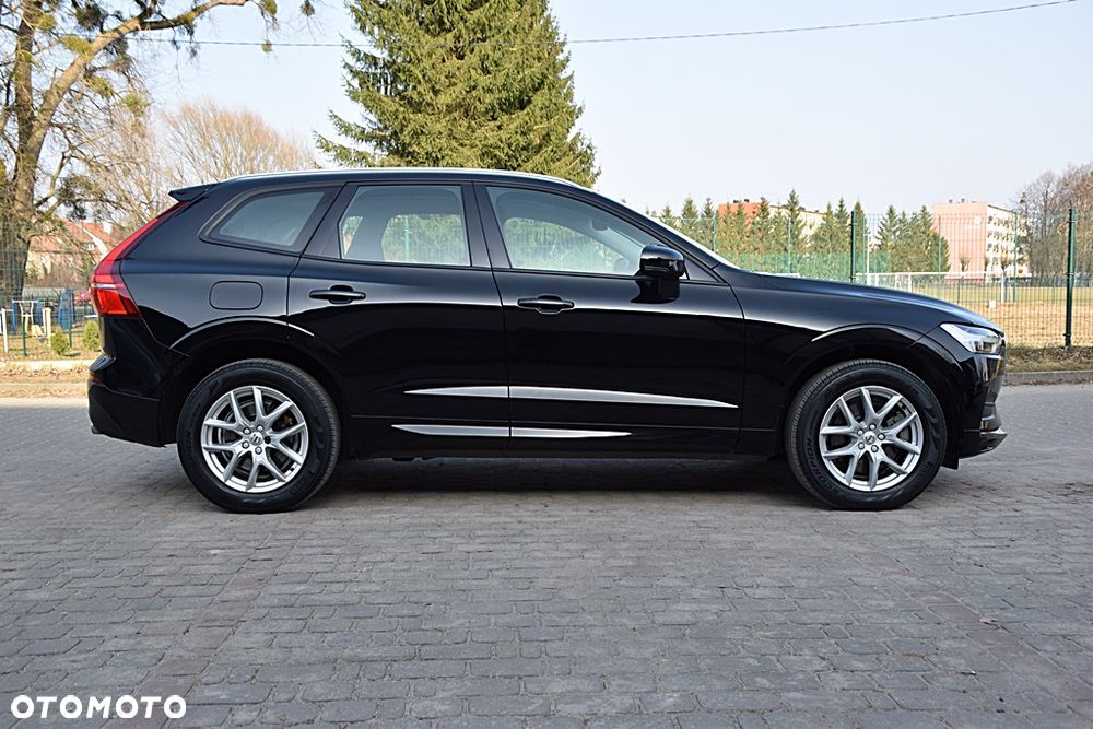 Volvo XC 60 B4 D AWD Geartronic Momentum - 6