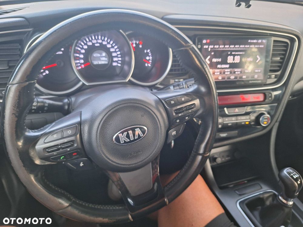 Kia Optima - 7