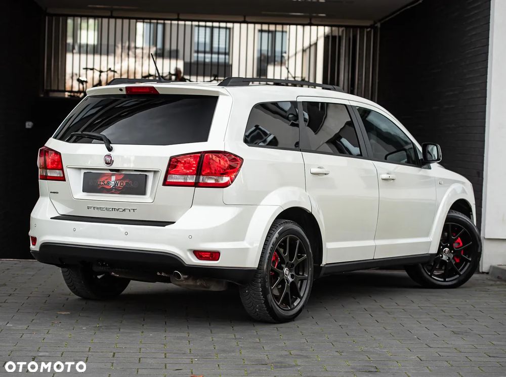 Fiat Freemont 2.0 Multijet 16V DPF Automatik Allrad Black Code - 5