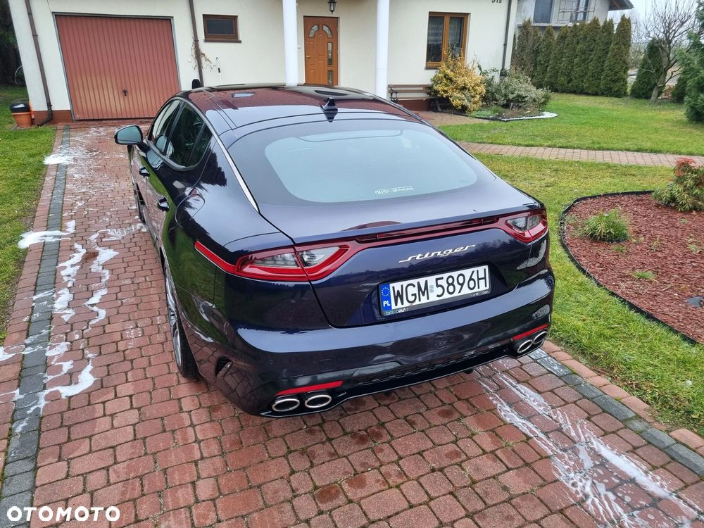 Kia Stinger 2.0 T-GDI GT Line - 11