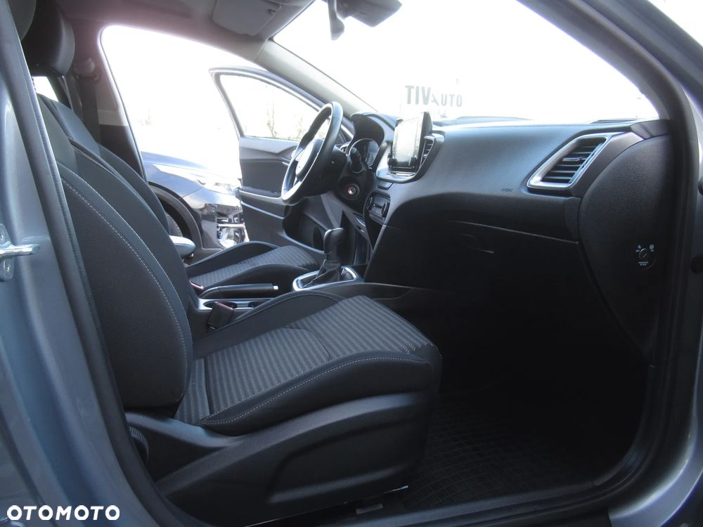 Kia Ceed 1.5 T-GDI M - 9