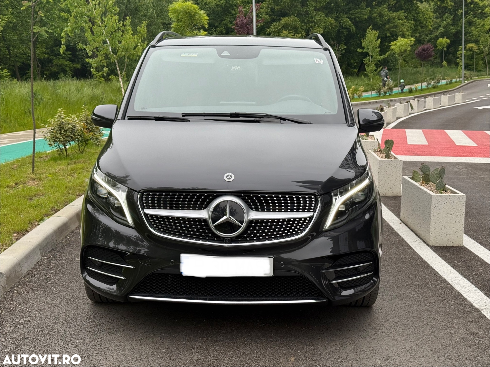 Mercedes-Benz V 300 d Lung Exclusive - 3