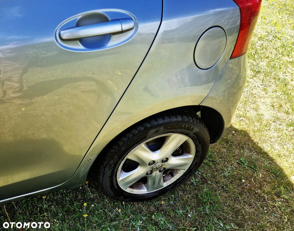 Toyota Yaris 1.3 Luna - 26