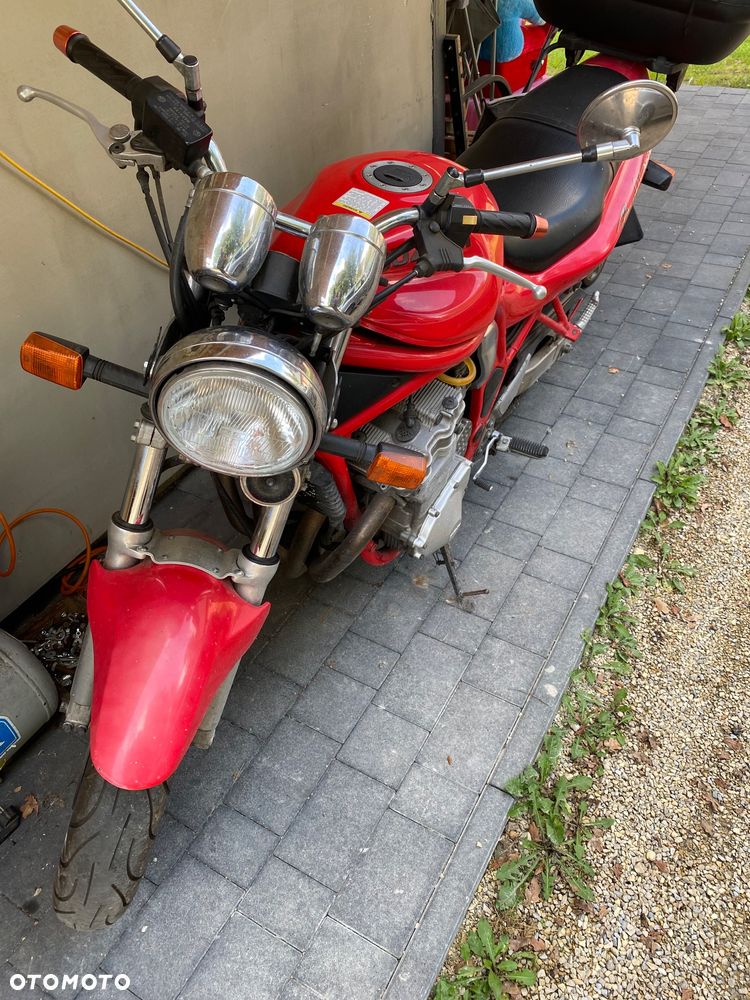 Suzuki Bandit - 1