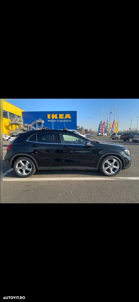Mercedes-Benz GLA 200 d 4MATIC Aut. - 10