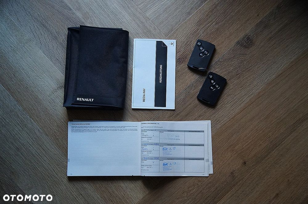 Renault Clio 1.2 16V 75 Experience - 23