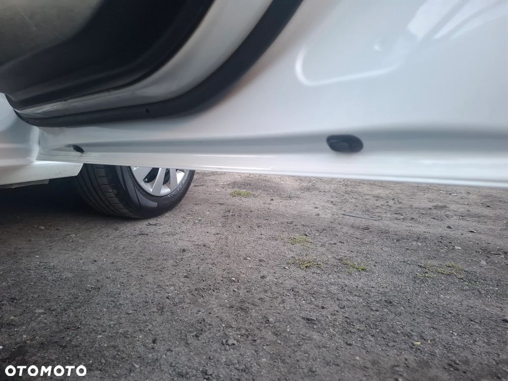 Opel Astra 1.6 Active - 21