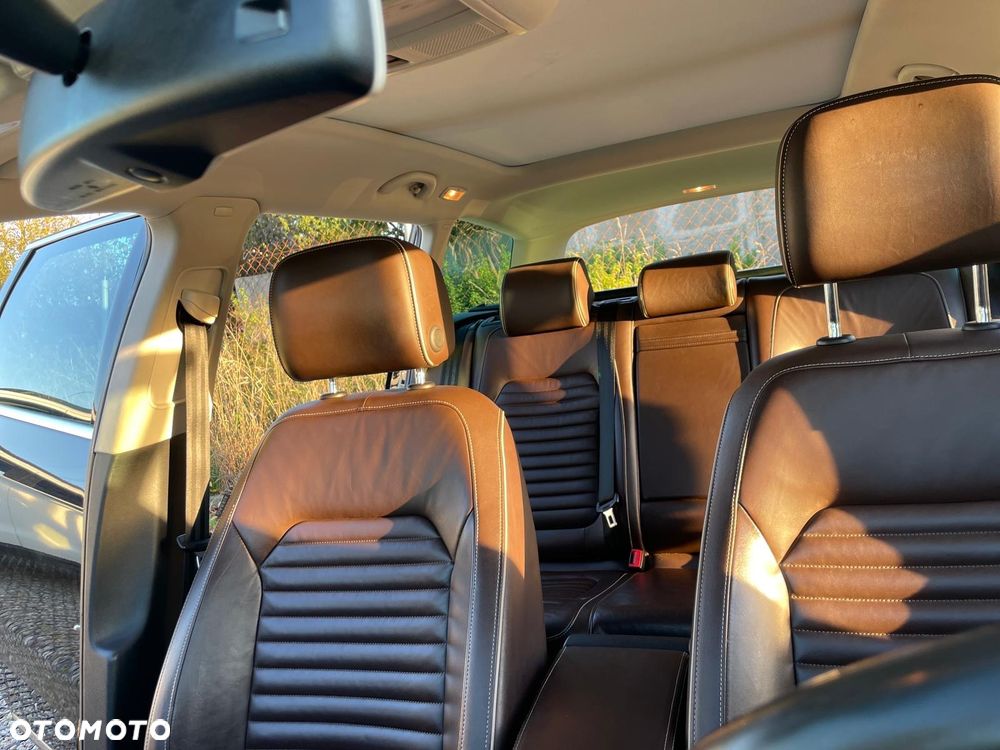 Volkswagen Passat 2.0 TDI Highline R-Style DSG - 2