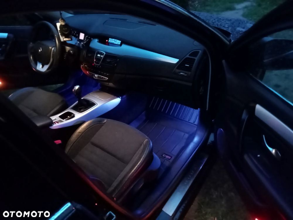 Renault Laguna 2.0 dCi Initiale - 1