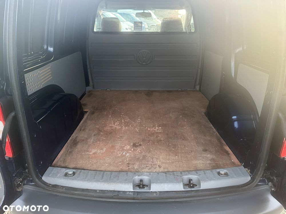 Volkswagen Caddy - 12