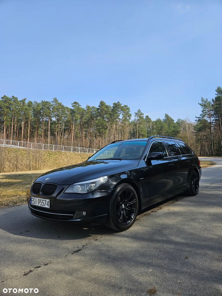 BMW Seria 5 525d - 1