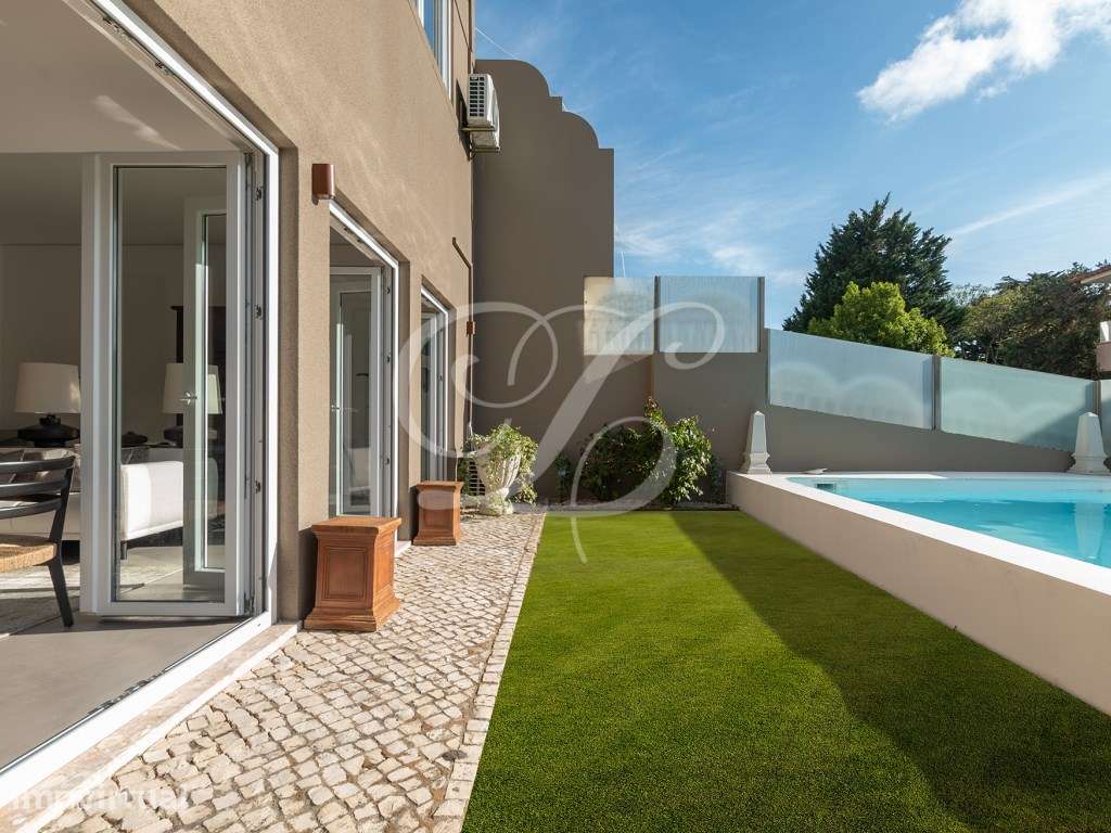 Moradia T5 c/ Piscina e Zona Lounge | Estoril - Grande imagem: 2/49