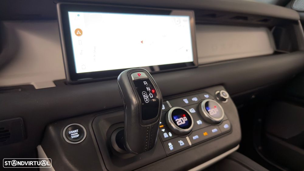 Land Rover Defender 110 D250 X-Dynamic HSE - 20