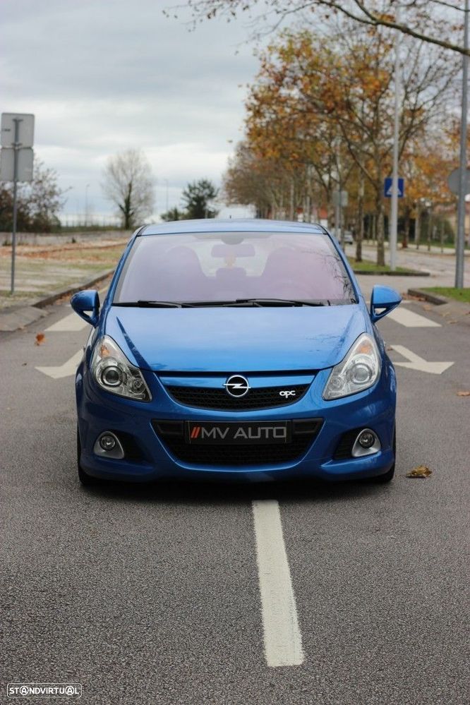 Opel Corsa 1.6 Turbo OPC - 2