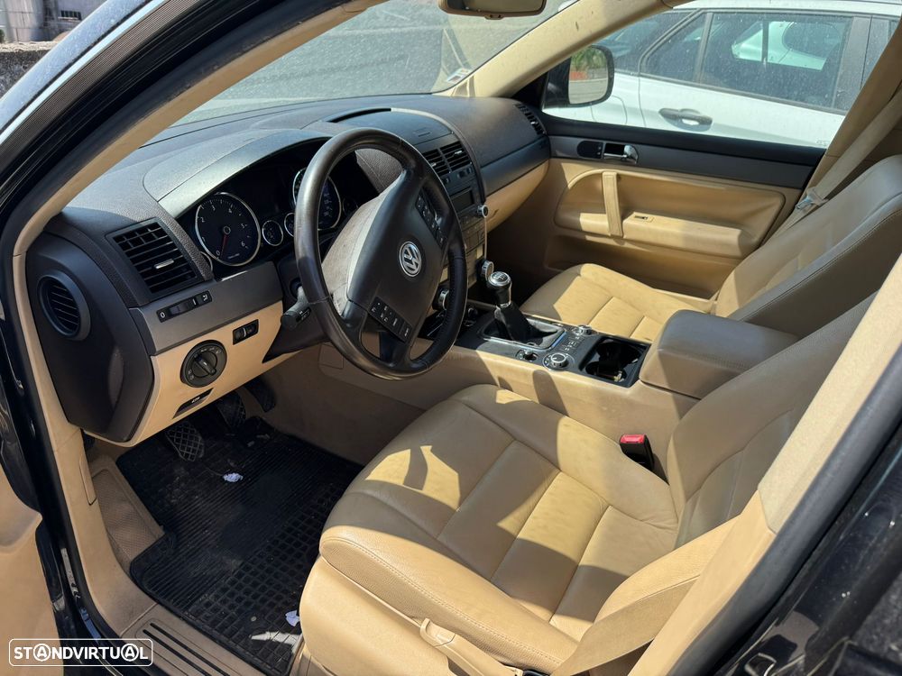 VW Touareg 3.0 TDI V6 - 5