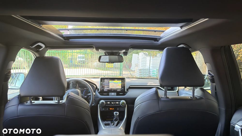 Toyota RAV4 - 9