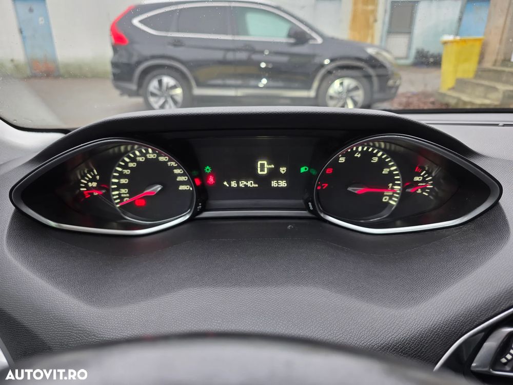 Peugeot 308 PureTech 130 EAT6 Stop & Start Allure - 23