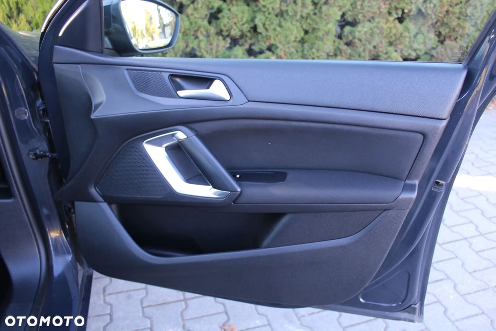 Peugeot 308 1.6 e-HDi Active S&S - 25